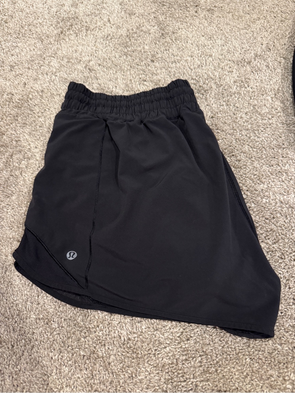 Lululemon Hotty Hot HR 2.5” size 14